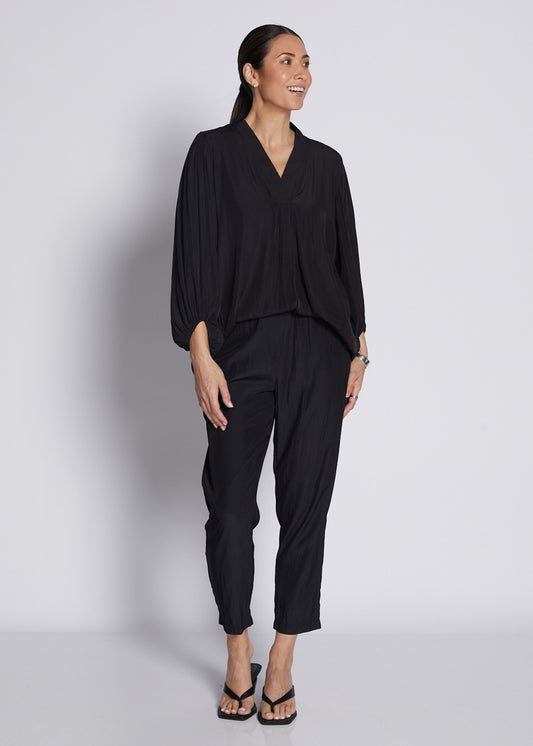 Silky technical V neck billow sleeve blouse in black