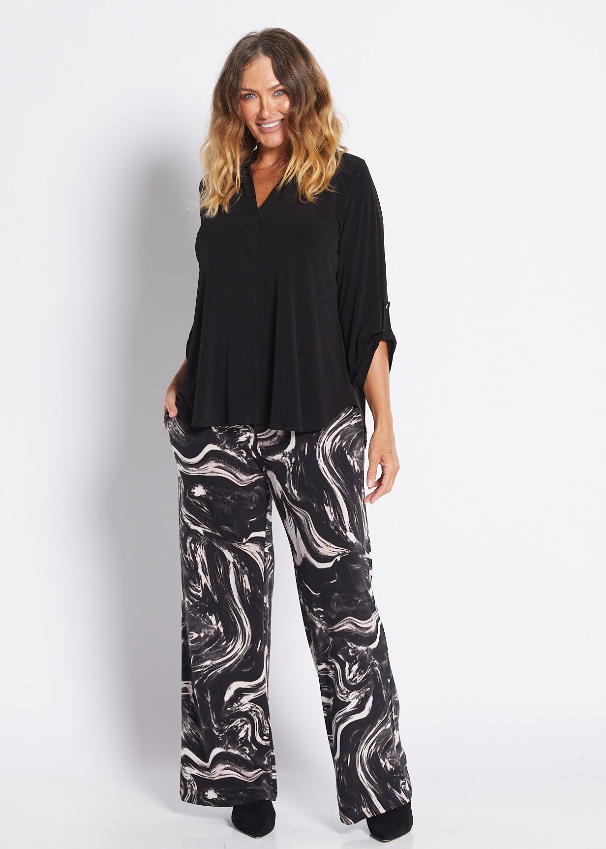 Brushed Jersey Relaxed Wide Leg Pant with Pockets in Black White Pink print