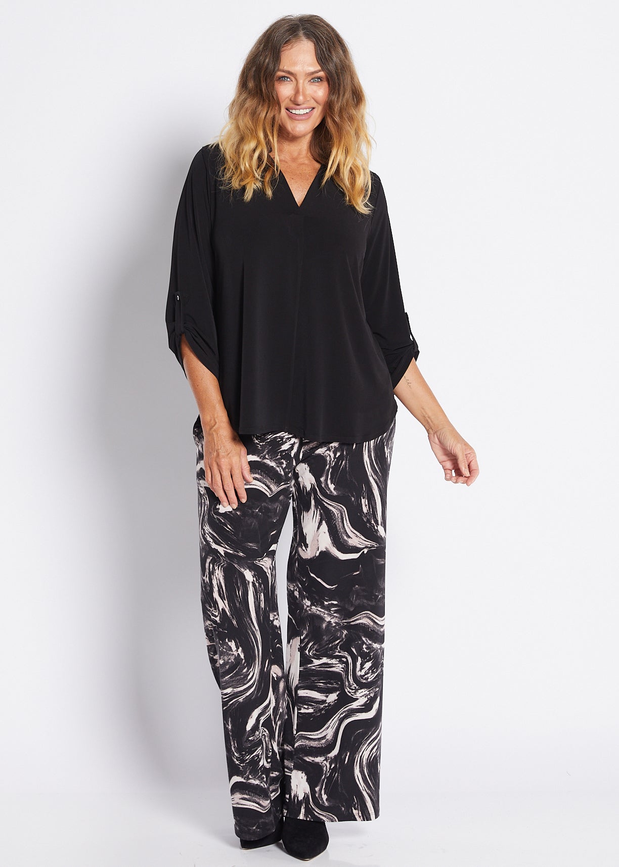 Brushed Jersey Relaxed Wide Leg Pant with Pockets in Black White Pink print