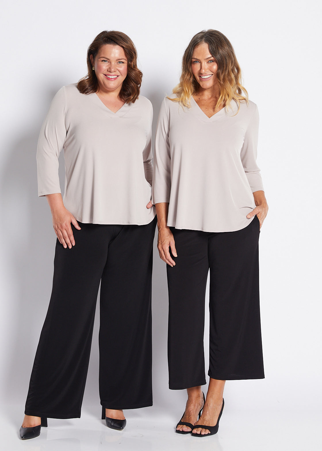 Jersey V Neck Swing Top in Neutral