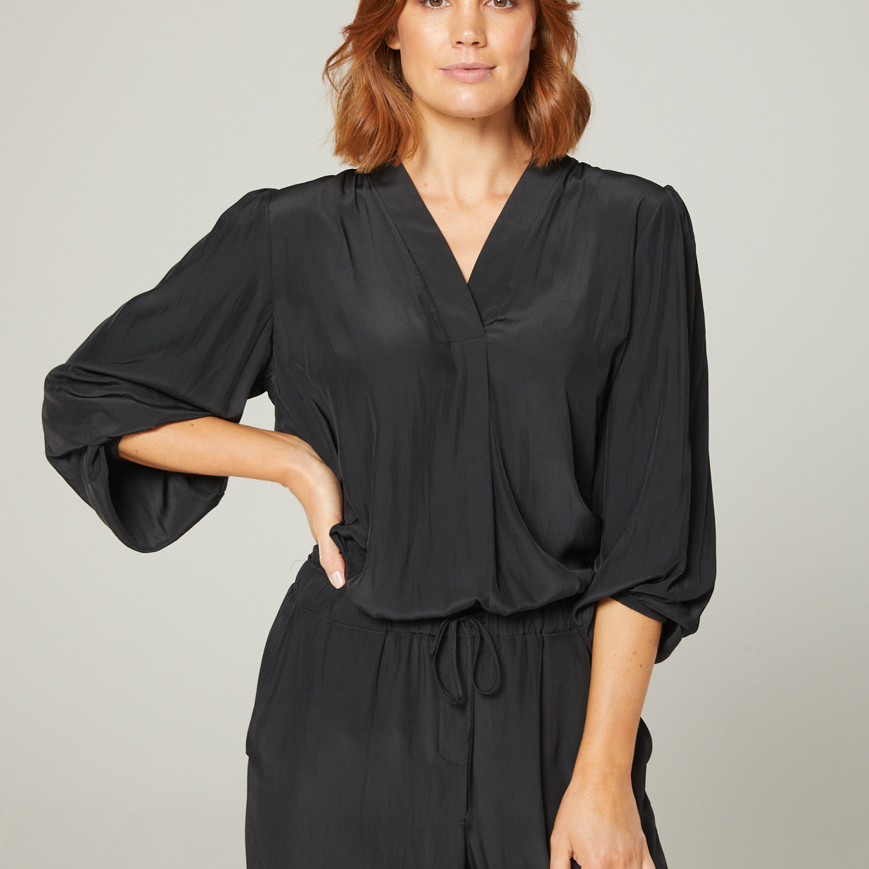 Maple Lustre Women's Blouse with billow sleeves in Black.