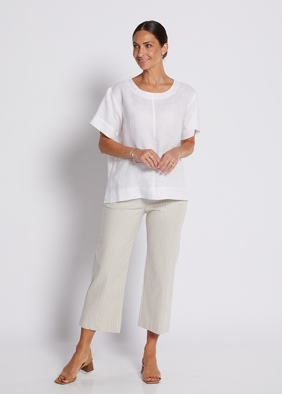 100% Luxe Linen Swing Tee Top in White