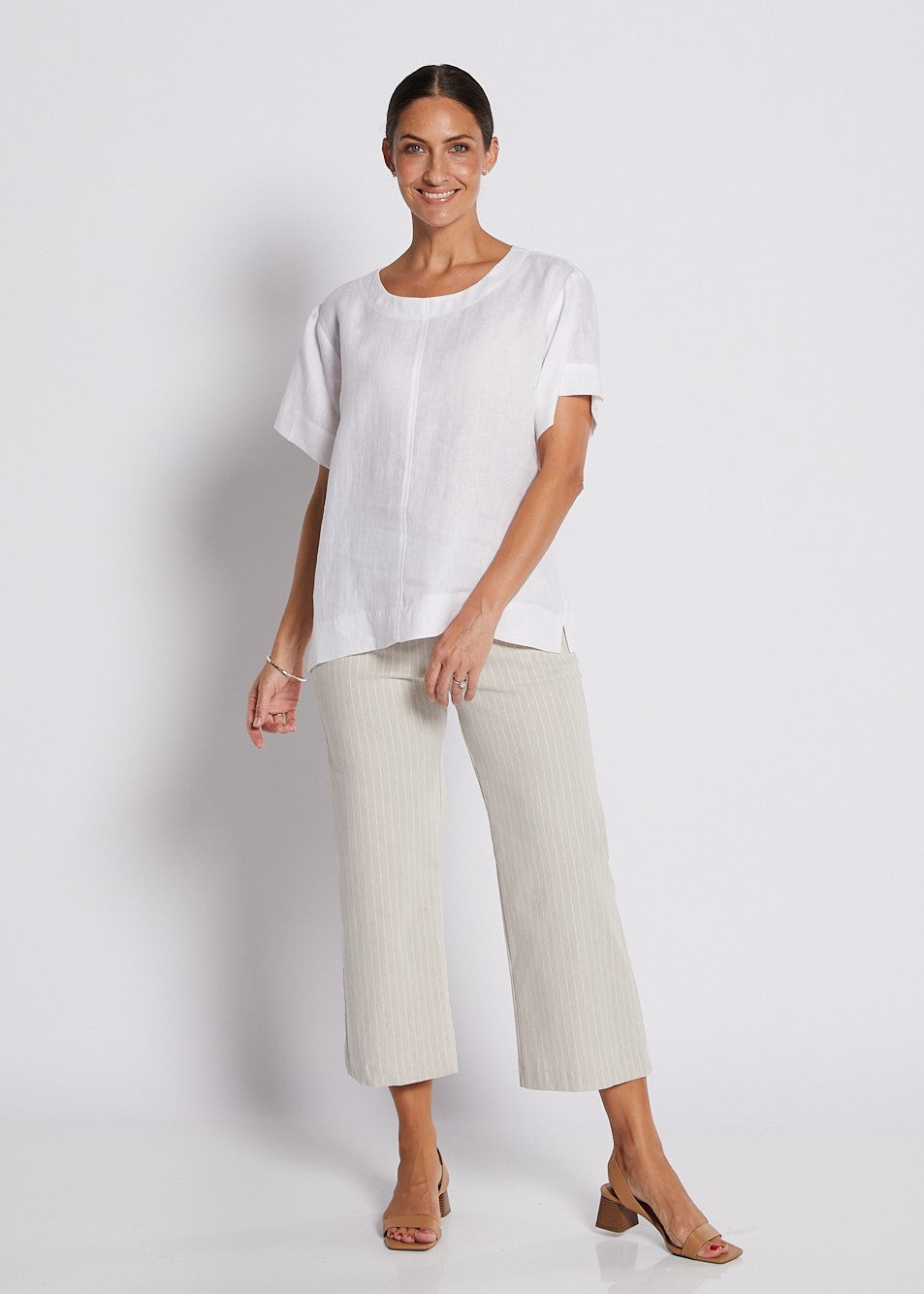 100% Luxe Linen Swing Tee Top in White