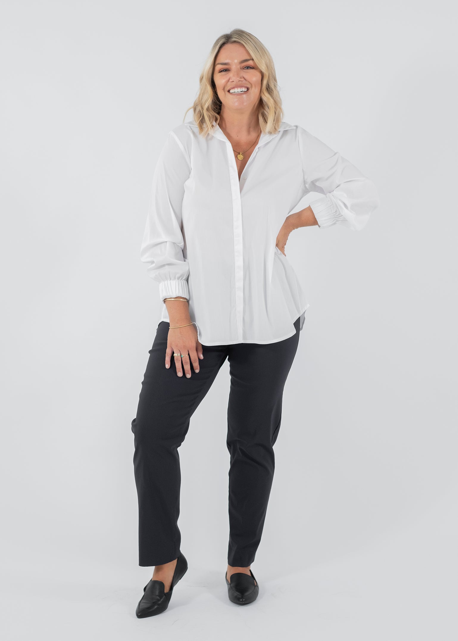 Narrow Miracle Bengaline Women's full-length slim-cut ink navy pants.