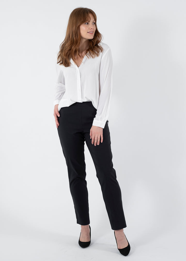 Narrow Miracle Bengaline Women's full-length slim-cut ink navy pants.