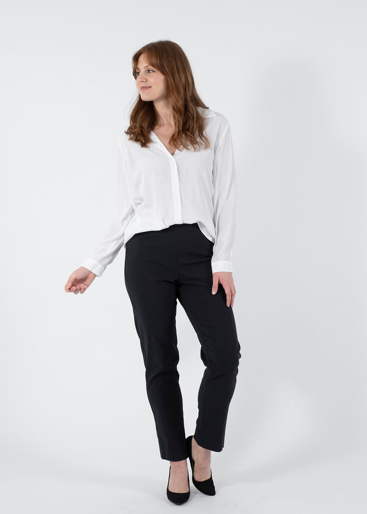 Narrow Miracle Bengaline Women's full-length slim-cut ink navy pants.