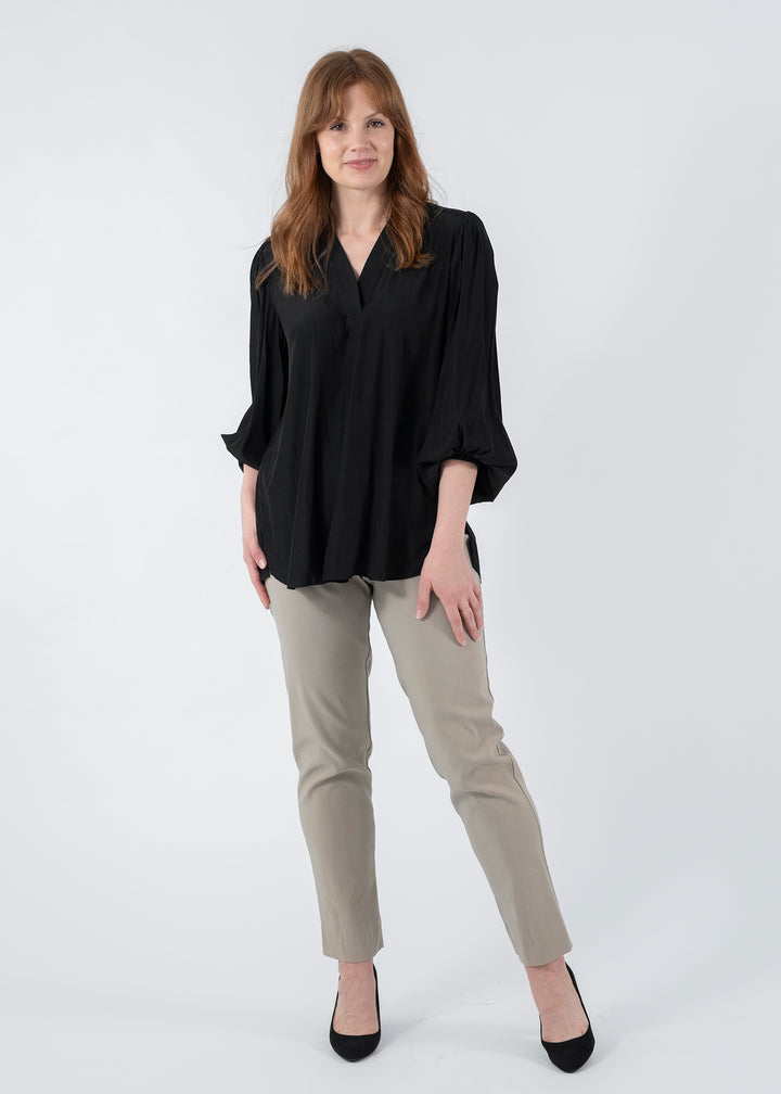 Narrow Miracle Bengaline Women's full-length slim-cut pants in raffia.