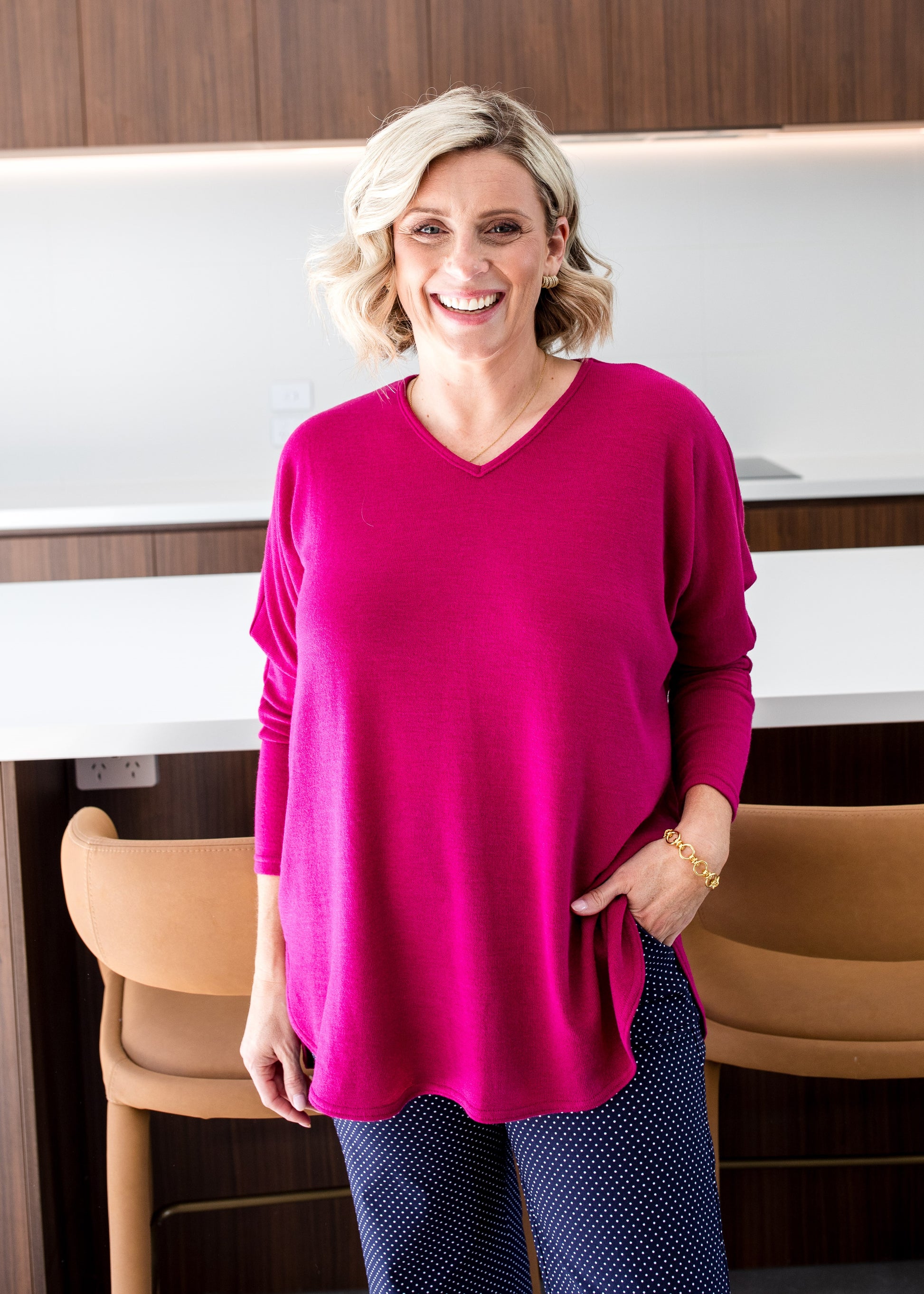 V Neck Knit Jumper in Magenta