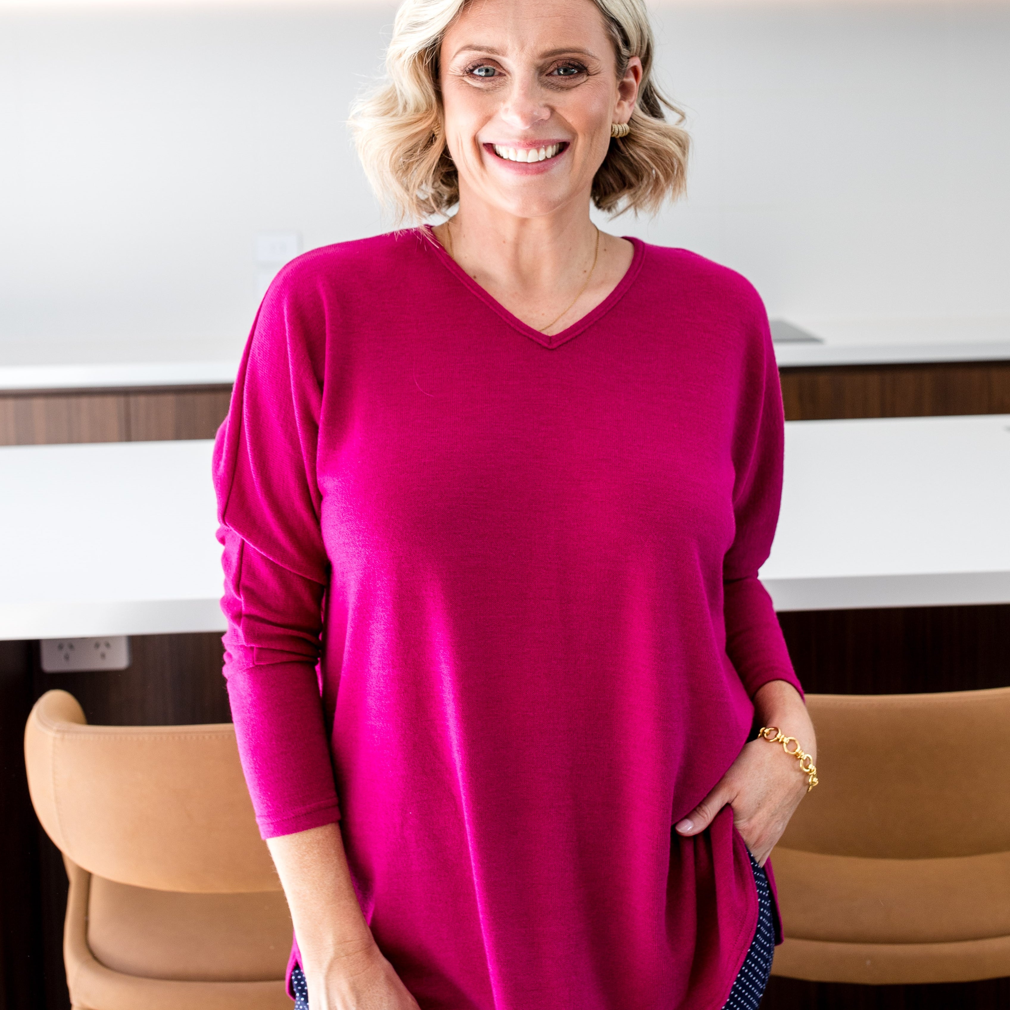 V Neck Knit Jumper in Magenta