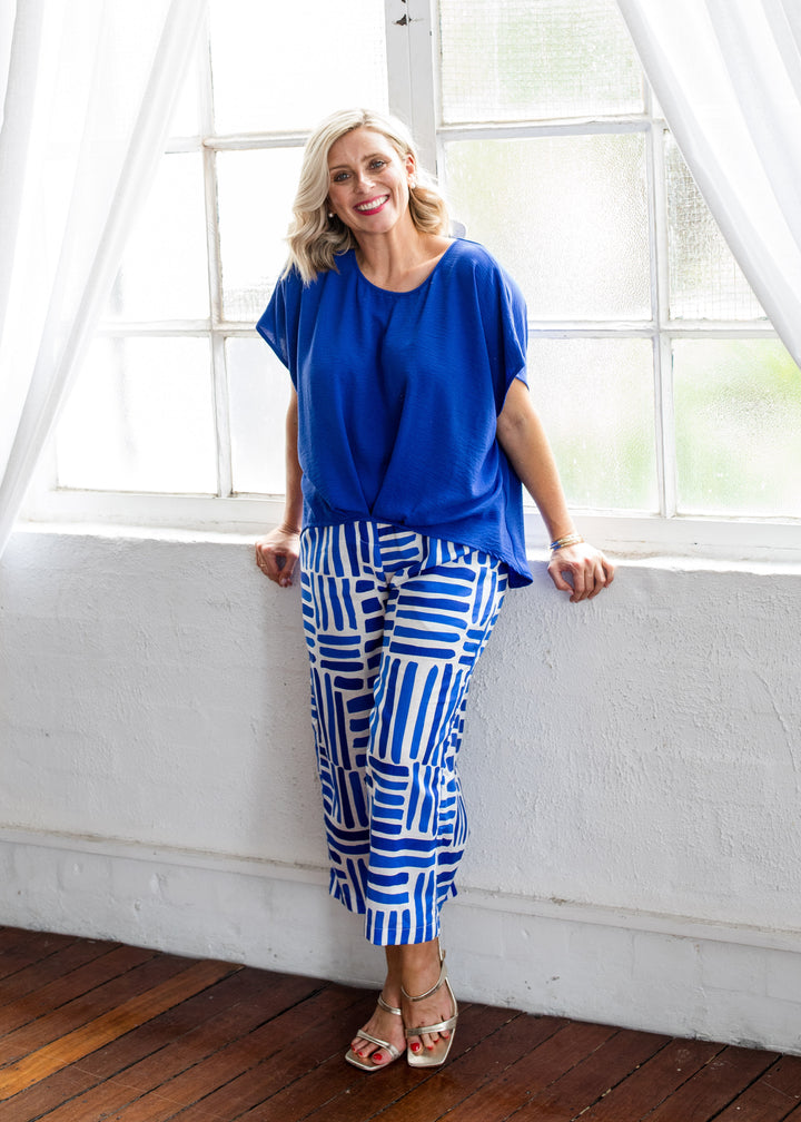 Zion linen crop pant in Gazebo blue