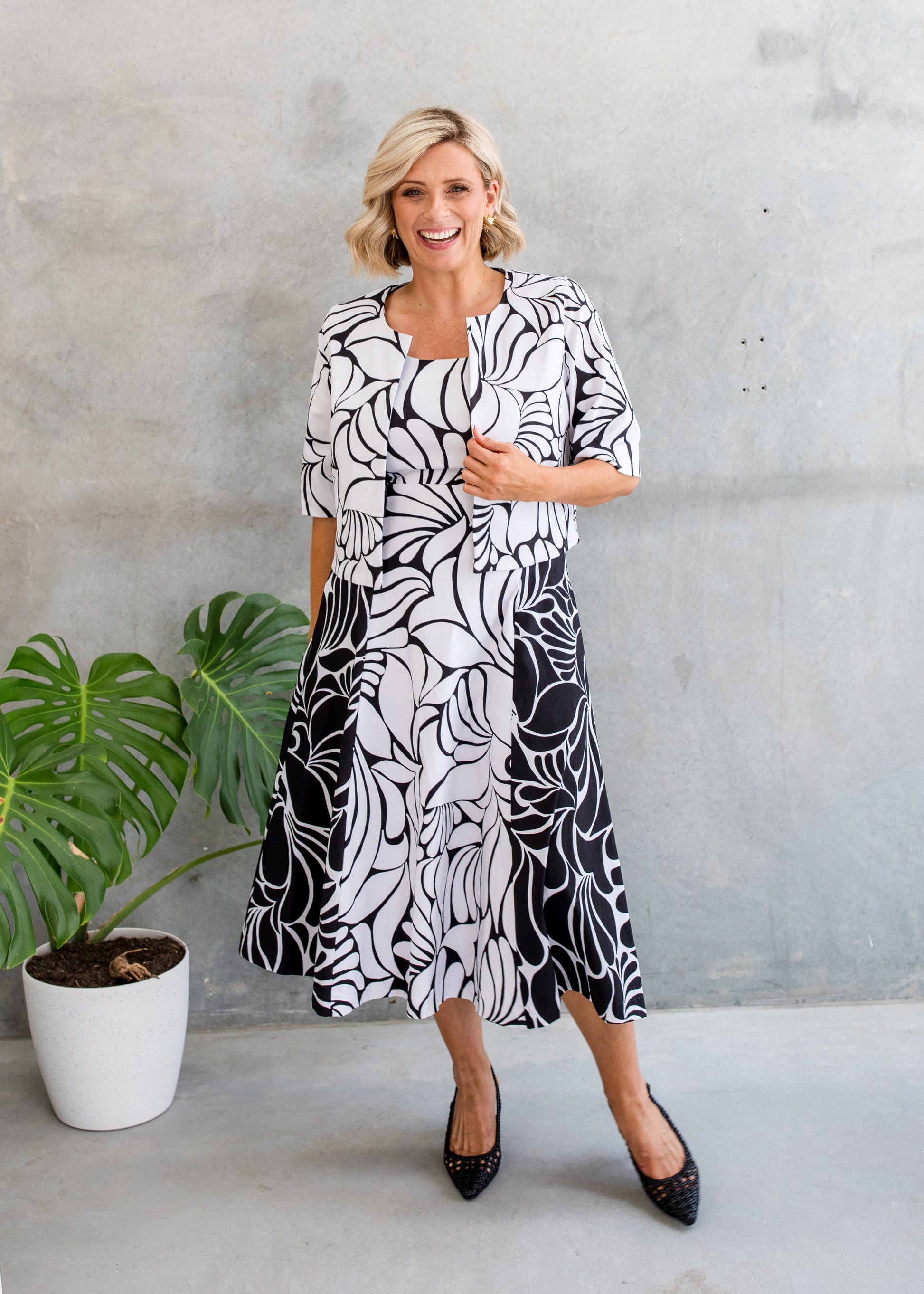 Bengaline Printed Panelled Crop Jacket in Black and White Print