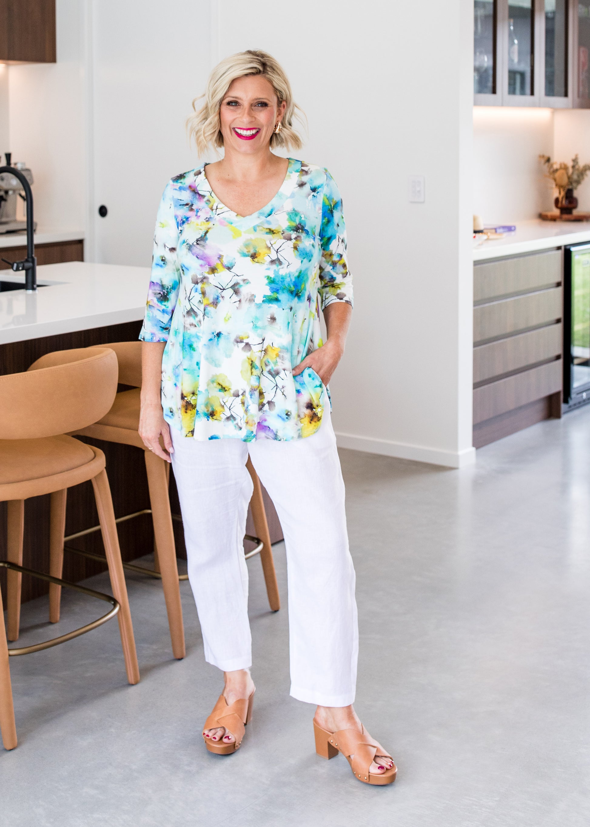 Harvey viscose jersey V neck tunic in Willow