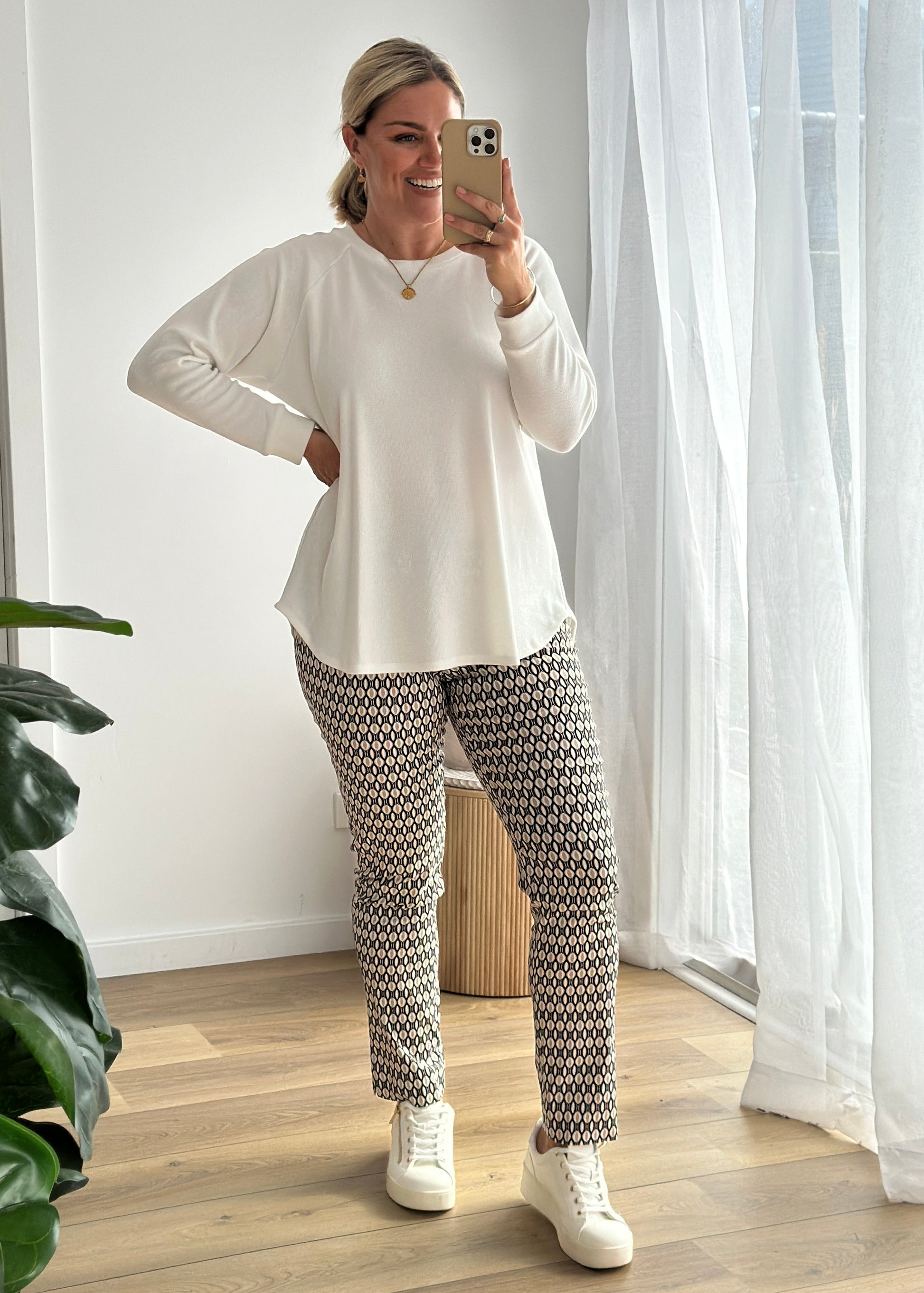 Rawson waffle raglan pullover in White