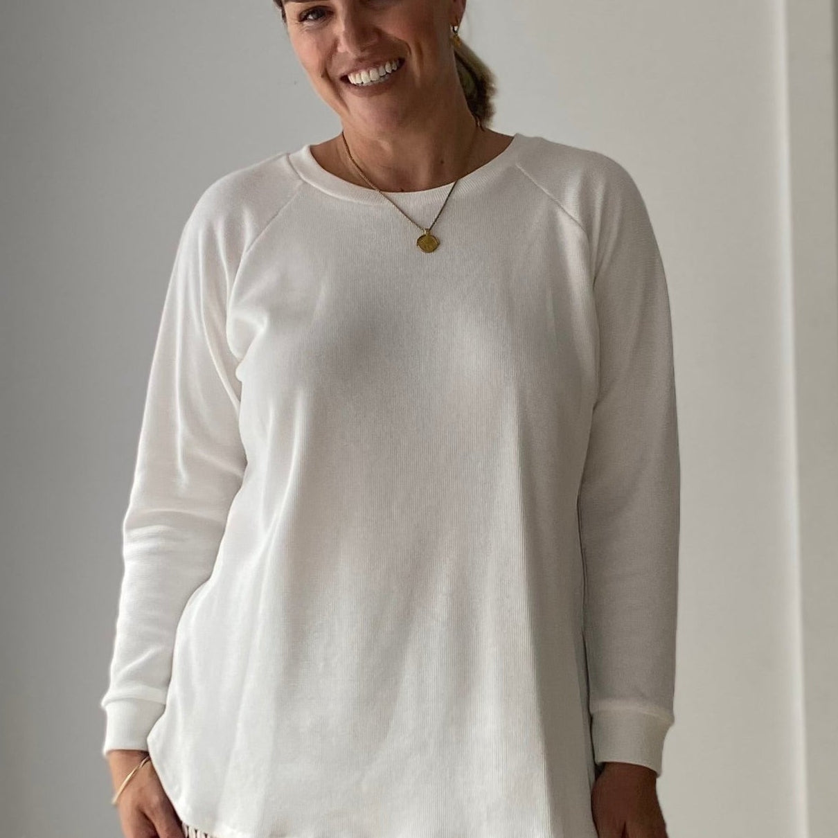 Rawson waffle raglan pullover in white