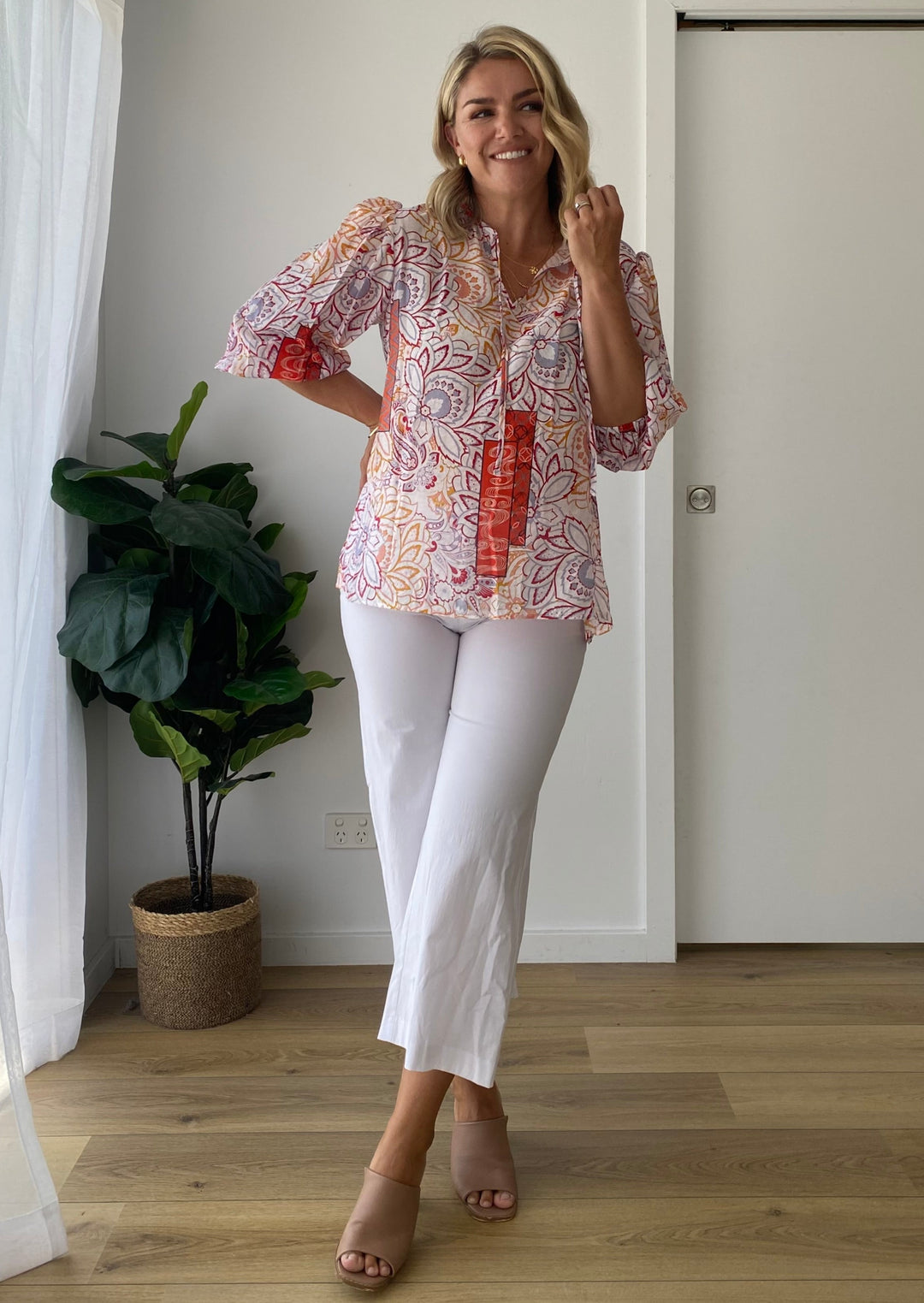 Ivy tie neck blouse in Tapestry