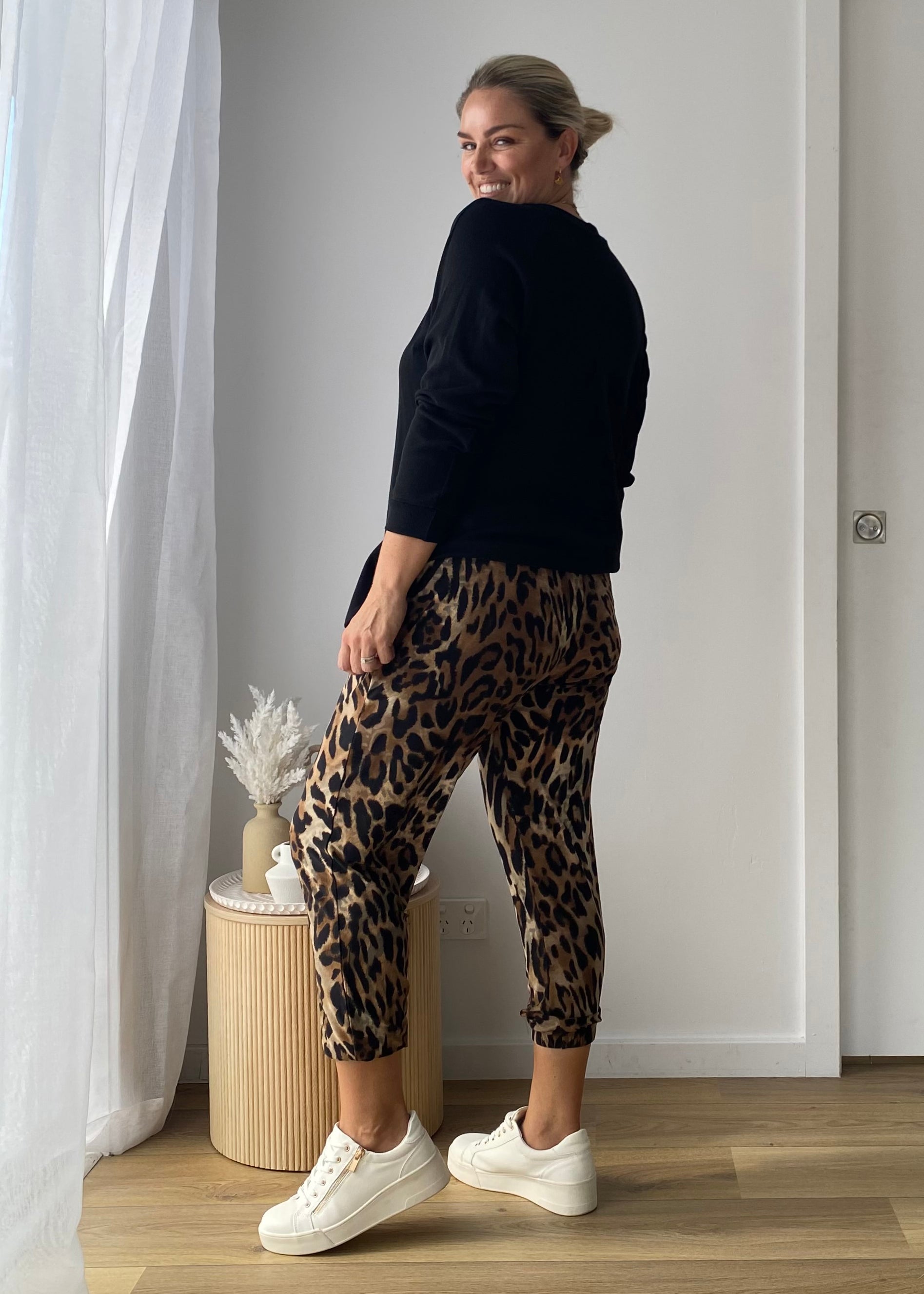 Dublin jersey jogger pant in Soprano animal print