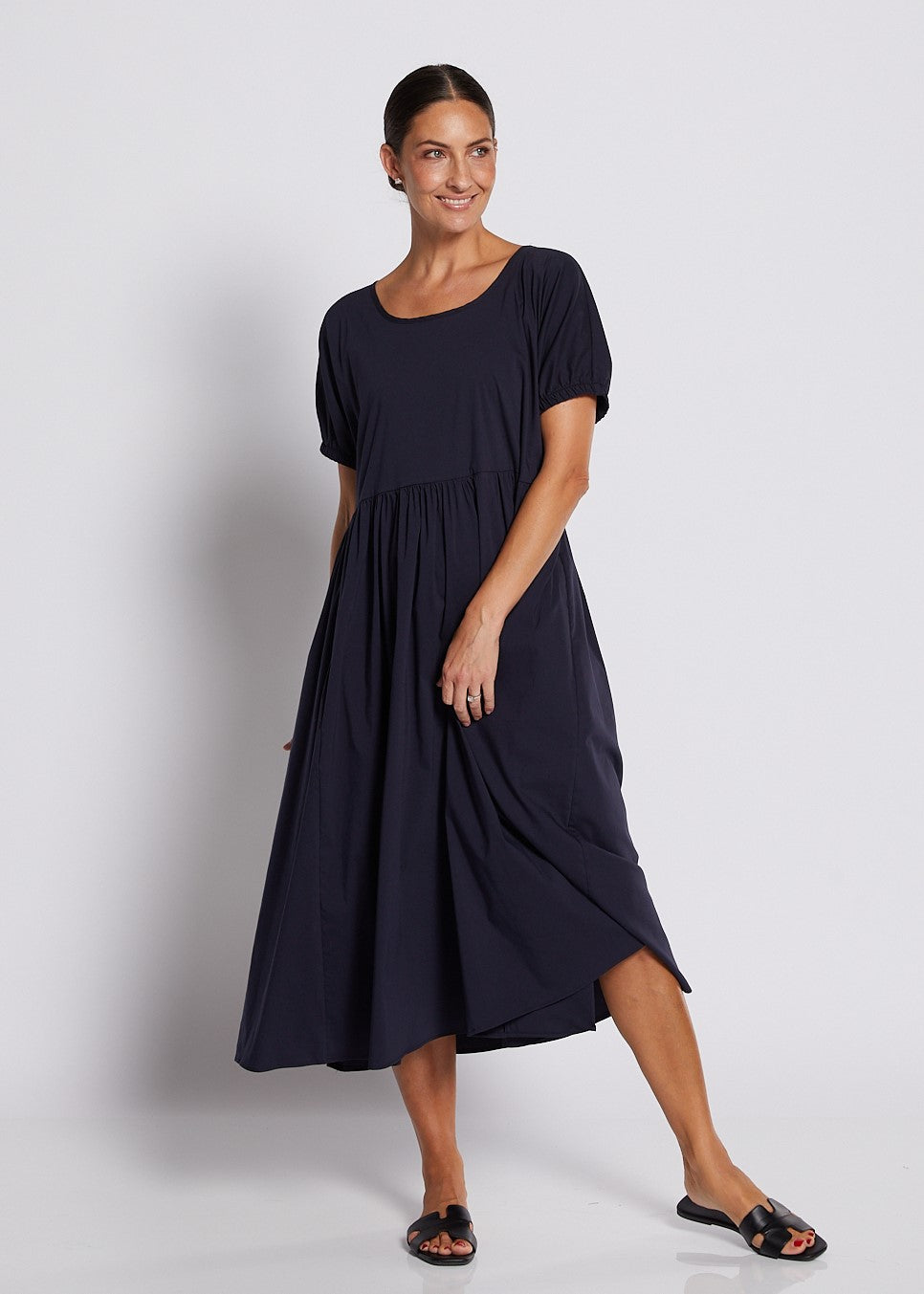 Cotton Relaxed Short Sleeve Midi Dress in Navy