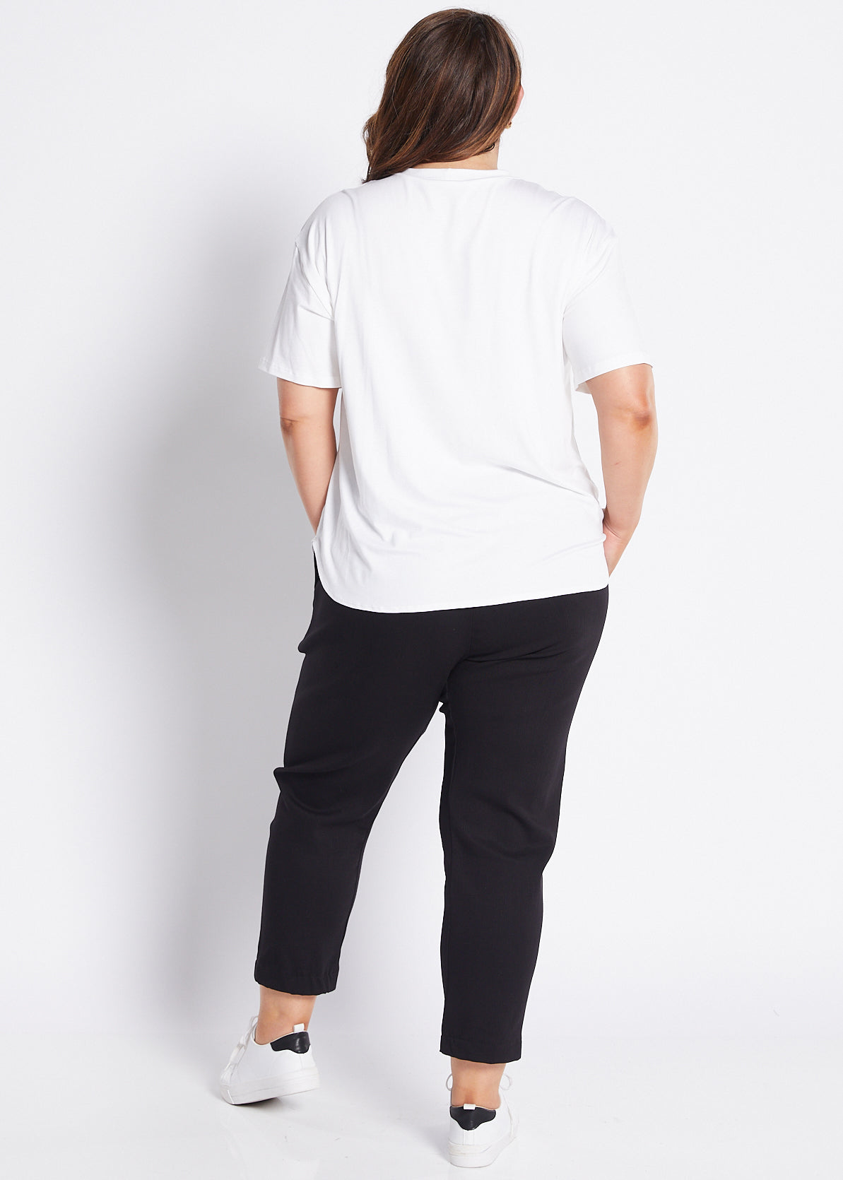 Bengaline Slub Stretch Relaxed Pant with Pockets in Black