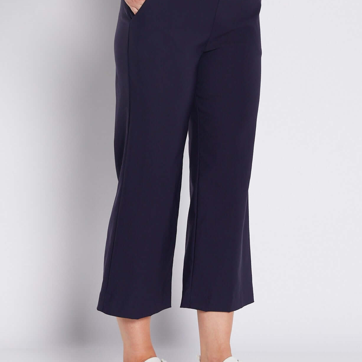 Bengaline Stretch Culottes with Pockets in Navy