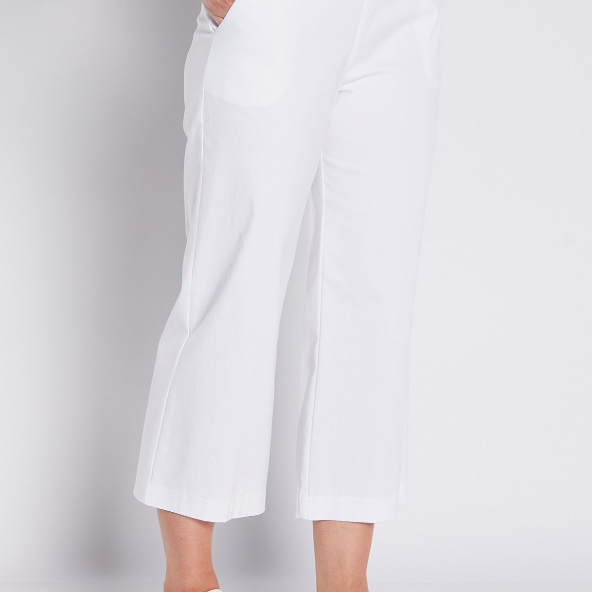 Bengaline Stretch Culottes with Pockets in White