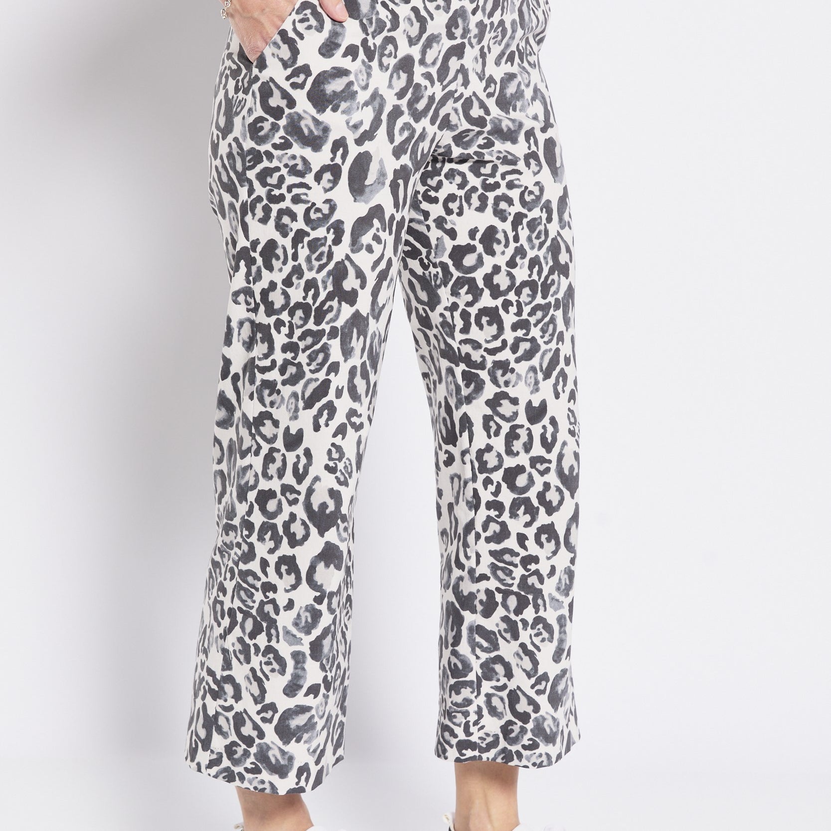 Bengaline Stretch Culotte with Pockets in Animal Print