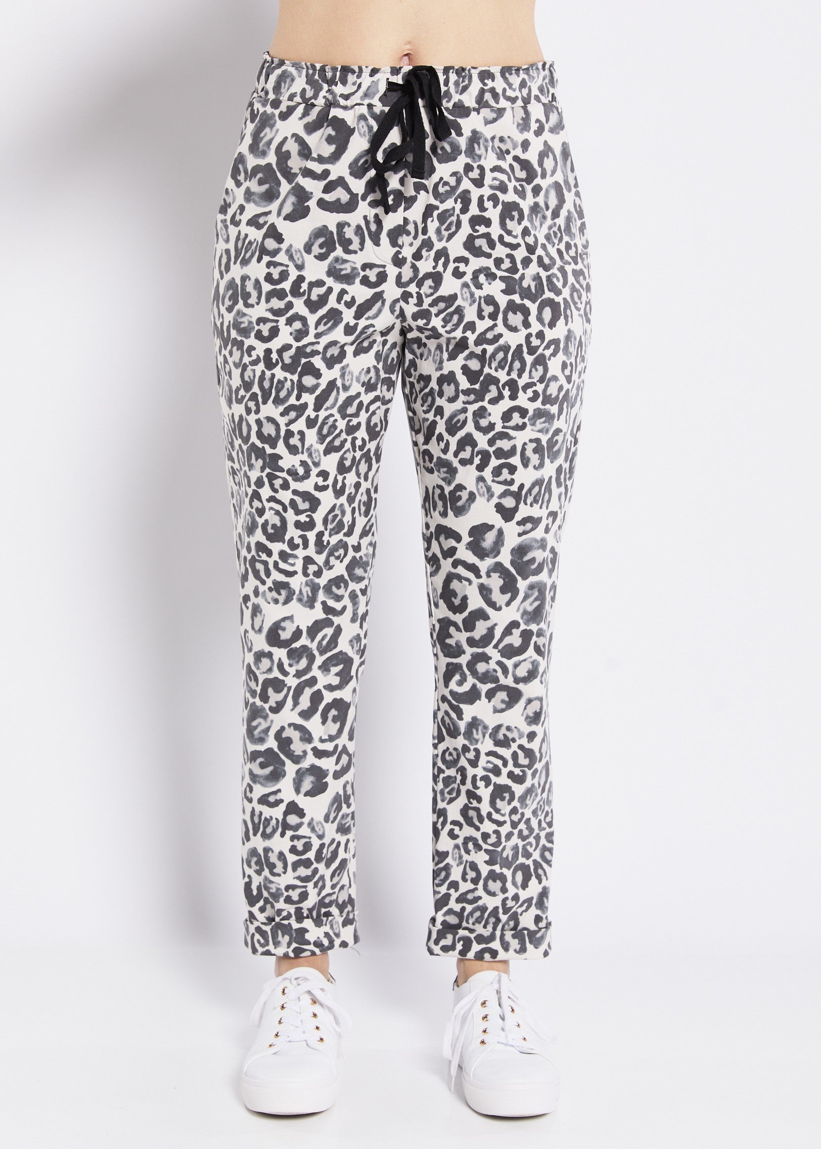 Travel Zenya printed Bengaline relaxed pant in Chorus