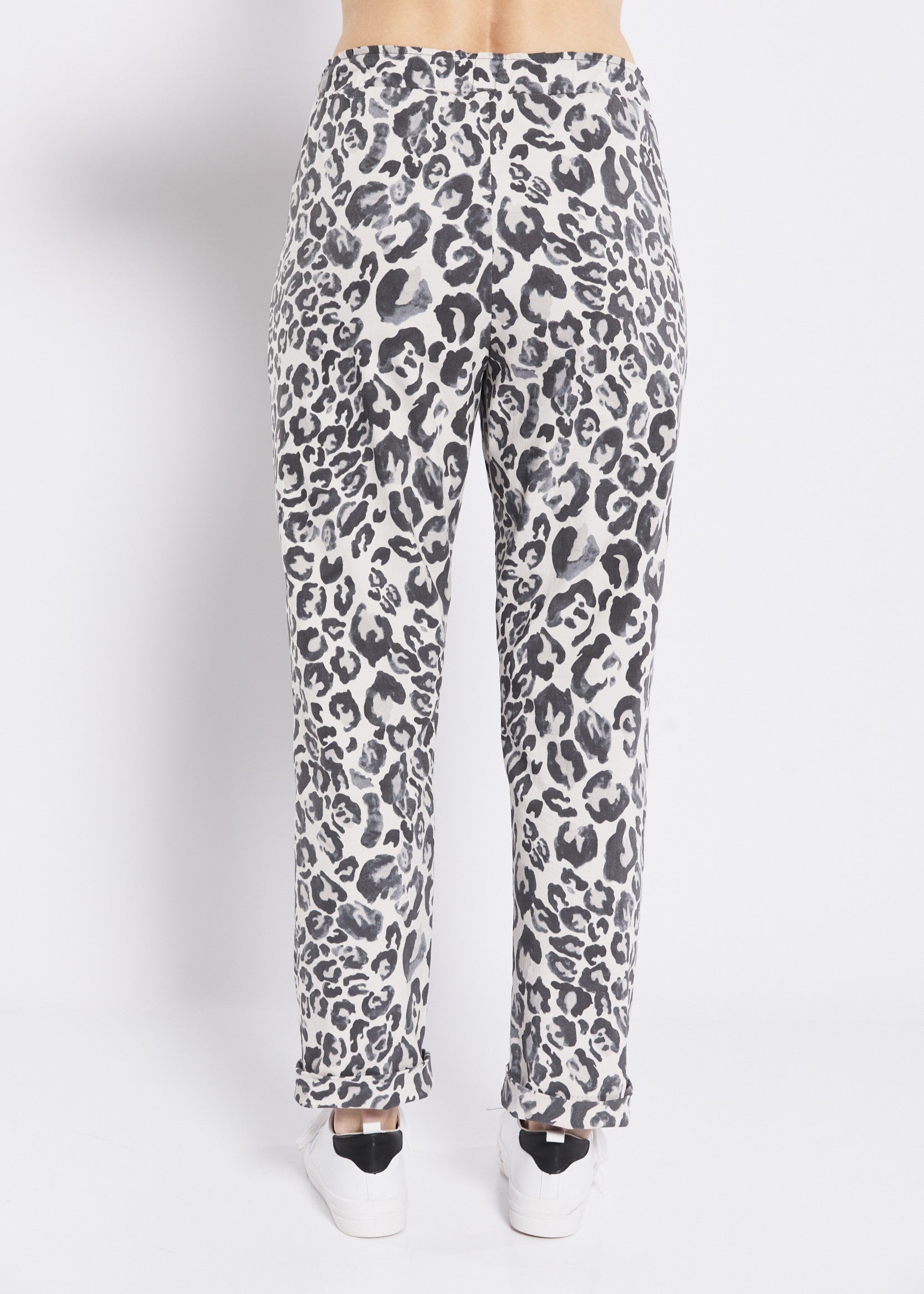 Travel Zenya printed Bengaline relaxed pant in Chorus