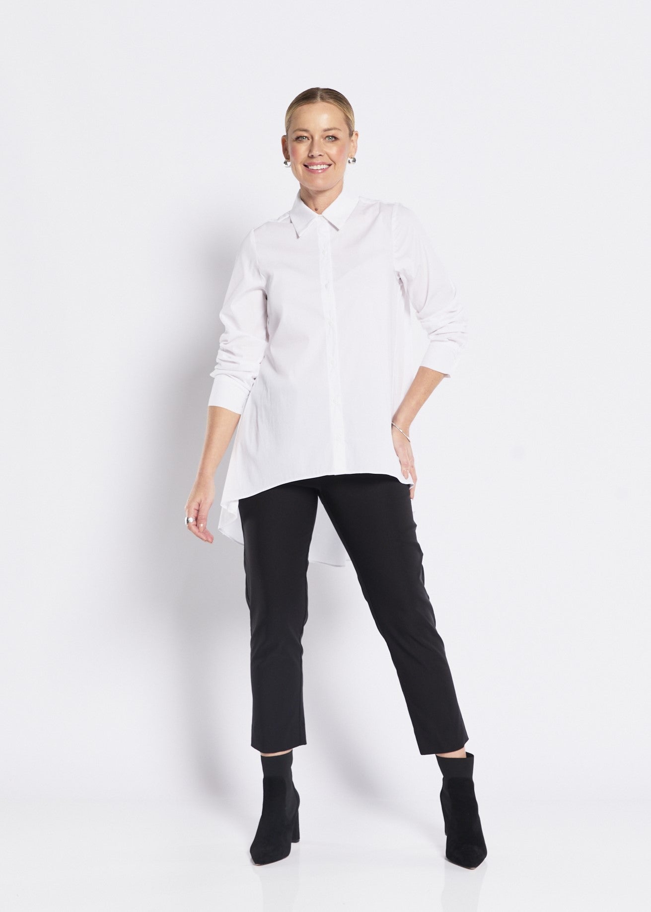 Ailsa City stretch cotton hi lo shirt in white