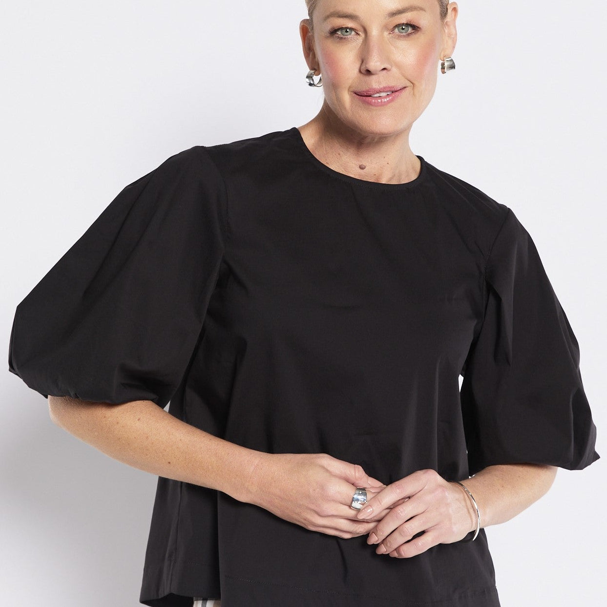 Cotton Puff Sleeve Top in Black