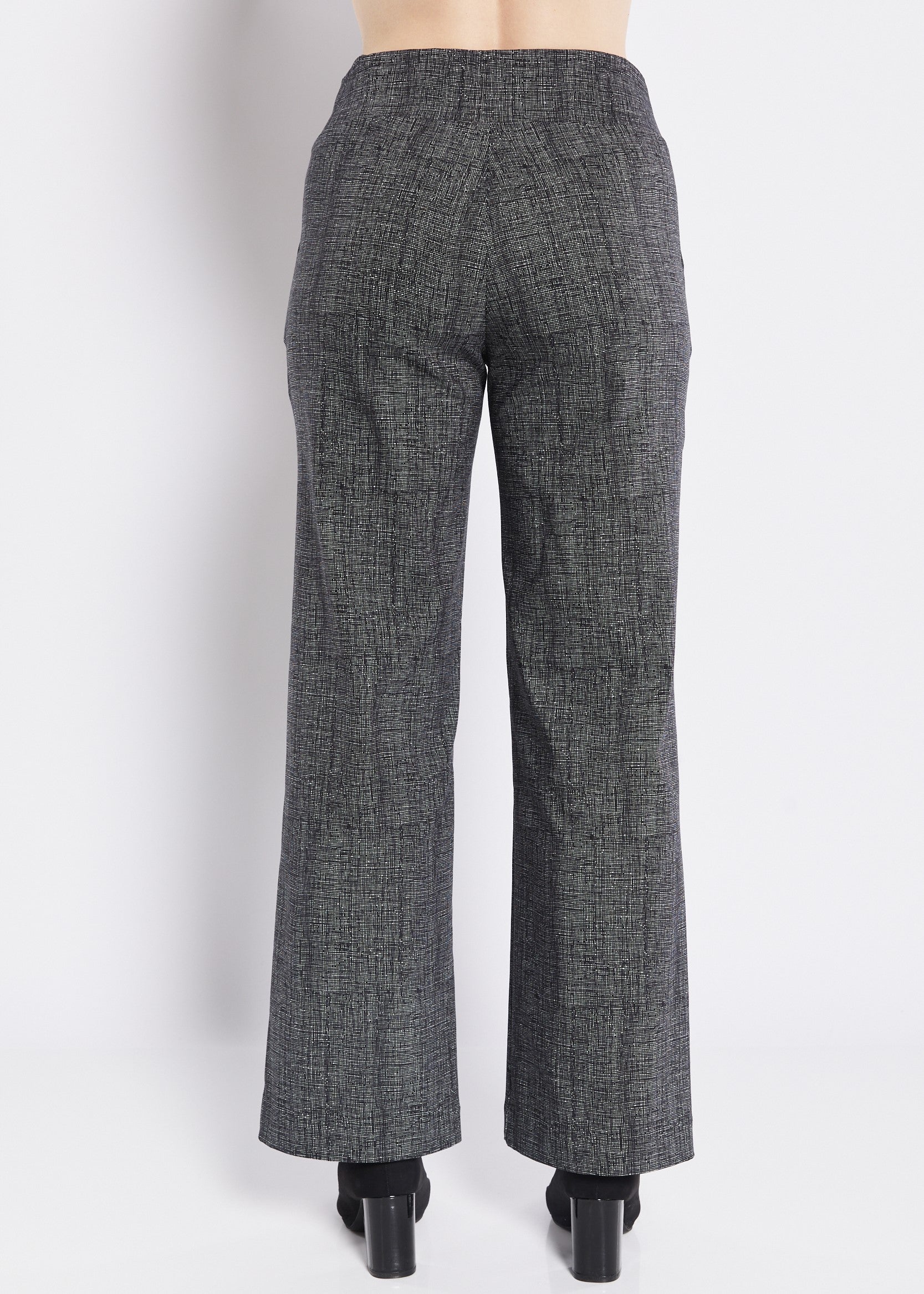 Mallow printed Bengaline wide leg pocket pant in crosshatch black