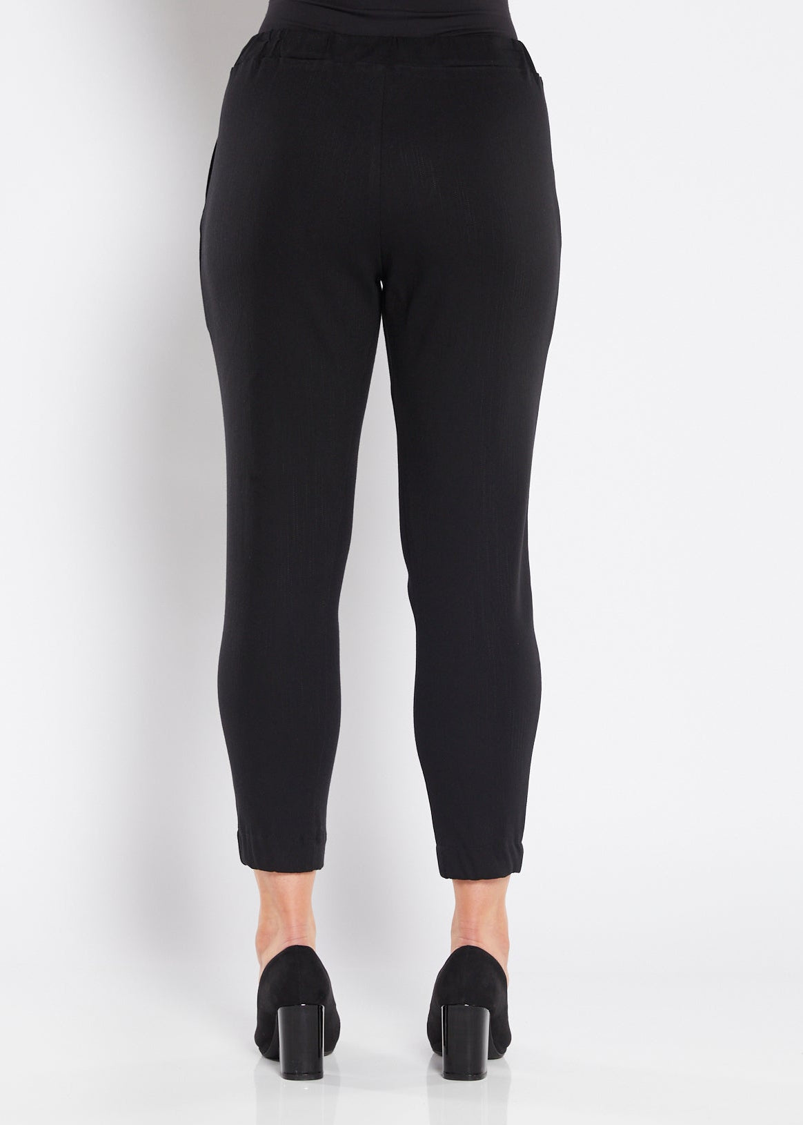 Social Bengaline slub relaxed pocket pant in black