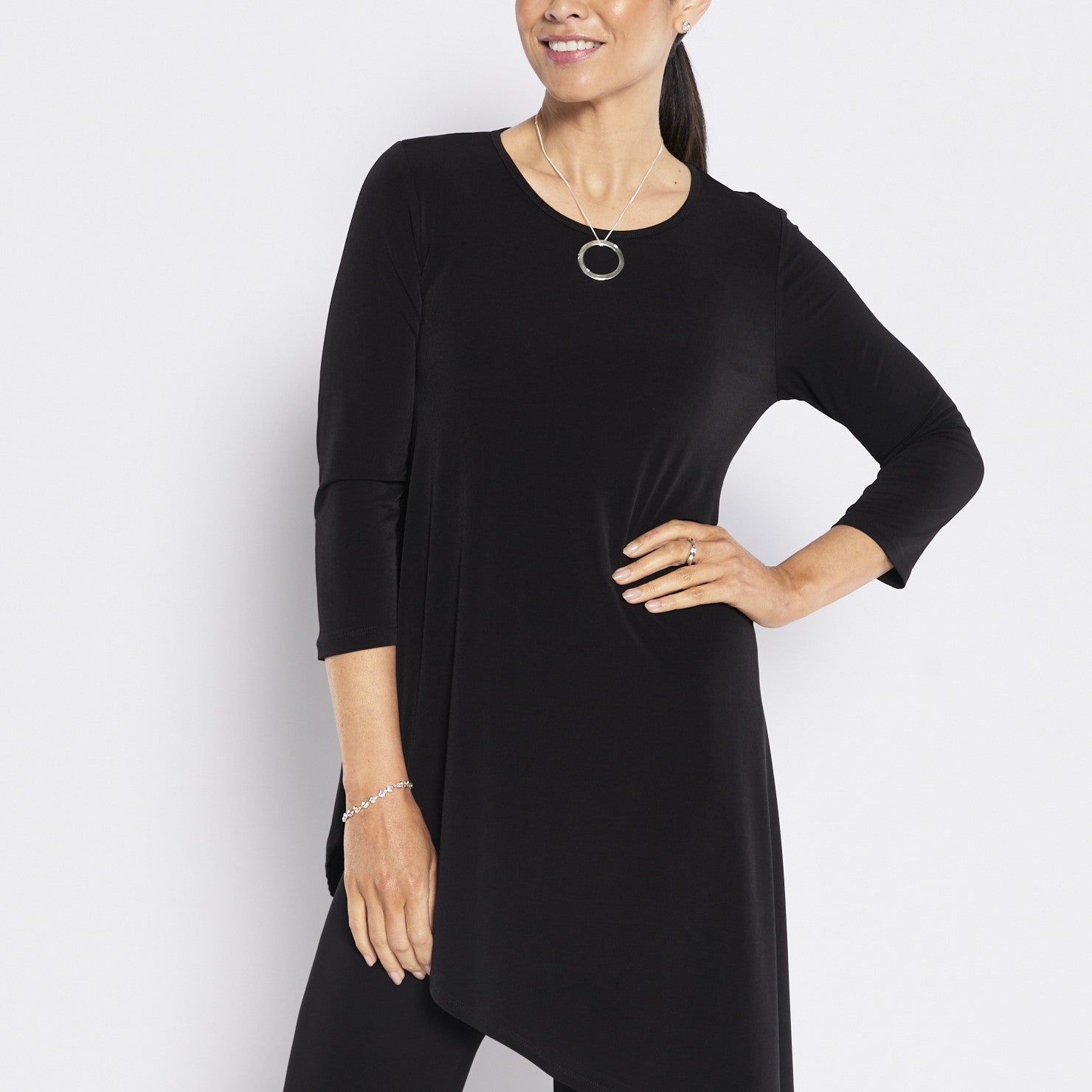 Jersey Asymmetric 3/4 Sleeve Long Line Top in Black