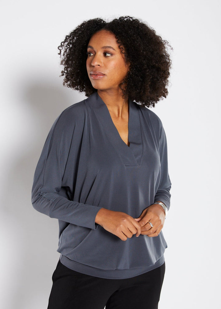 Wendy Foundation slinky jersey relaxed V top in Squid grey