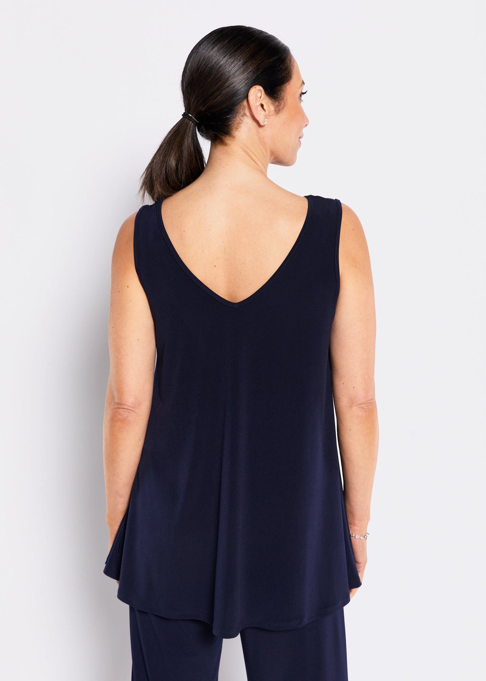Sun Foundation slinky jersey reversible swing tank in navy