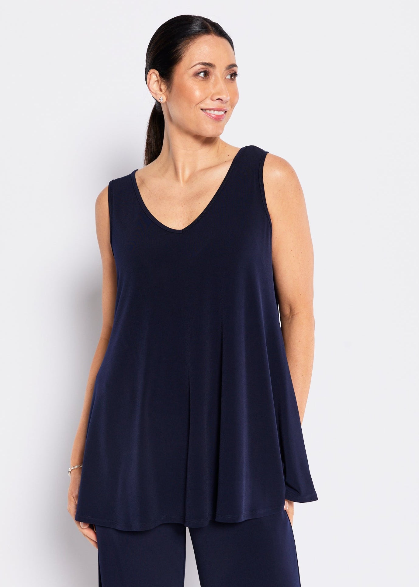 Sun Foundation slinky jersey reversible swing tank in navy