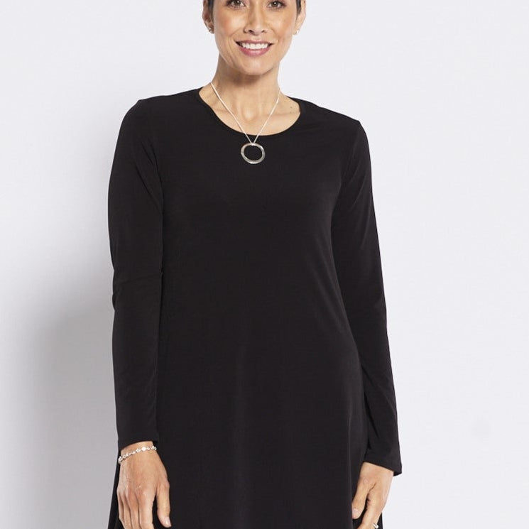 Jersey Long Sleeve Swing Tunic with Pockets in Black