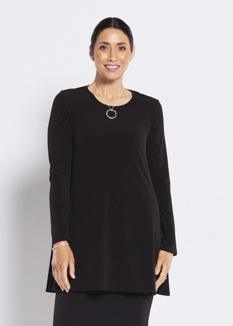 Jersey Long Sleeve Swing Tunic with Pockets in Black