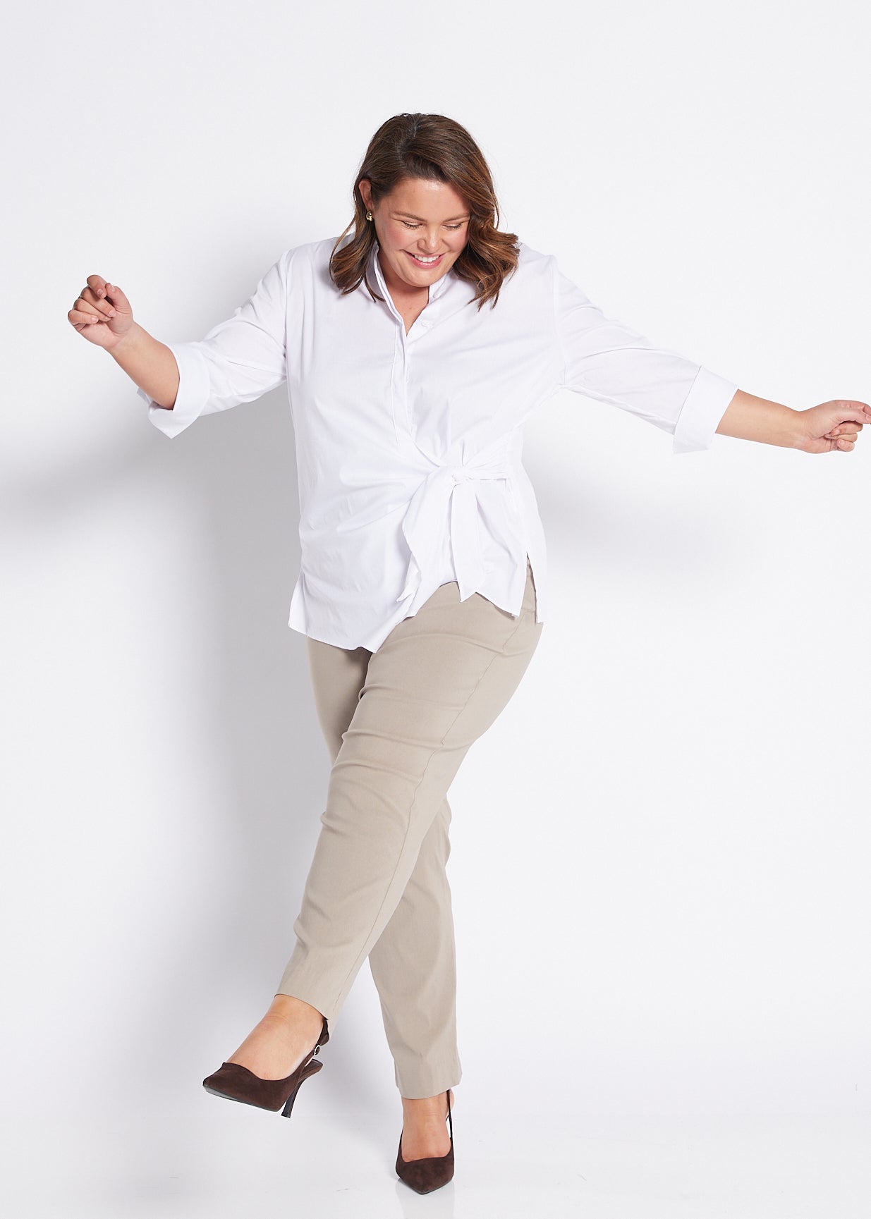 Bengaline Stretch F/L Side Zip Straight Pants in Neutral Raffia