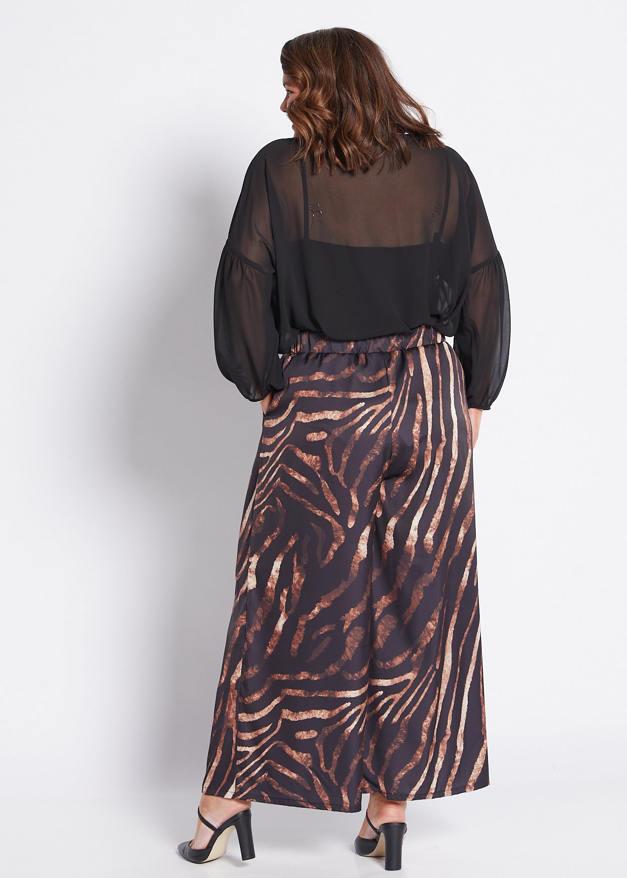 Satin Wide Leg Pant in Animal Print