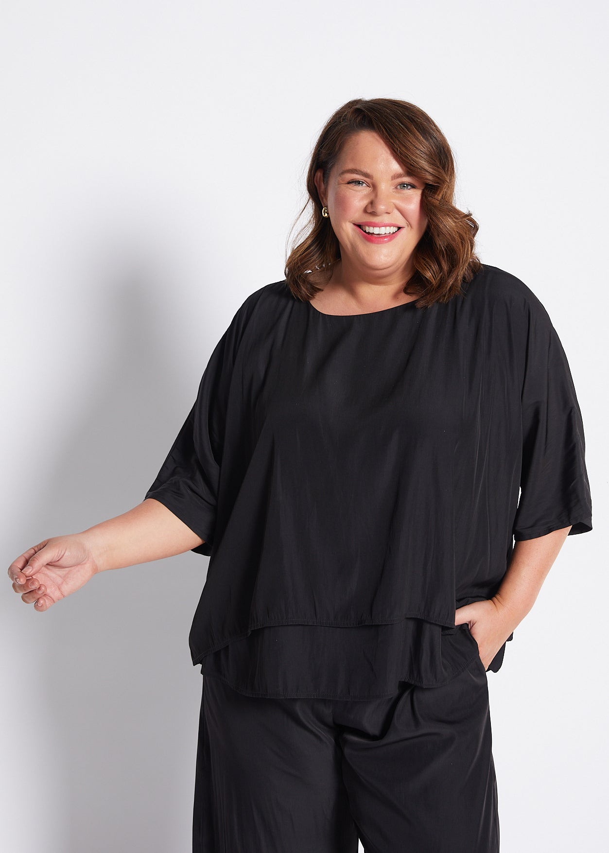 Silky Technical Layered Short Sleeve Top in Black