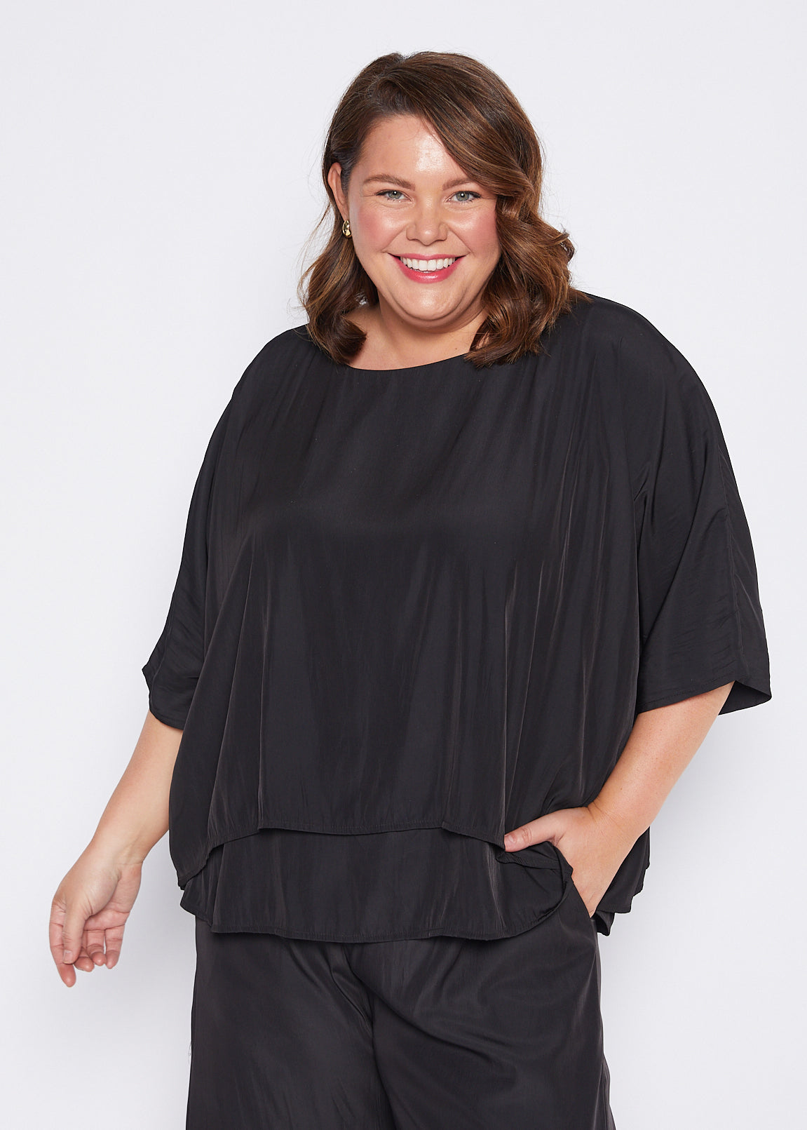 Silky Technical Layered Short Sleeve Top in Black