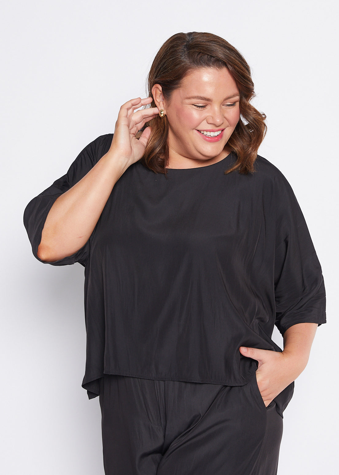 Silky Technical Layered Short Sleeve Top in Black