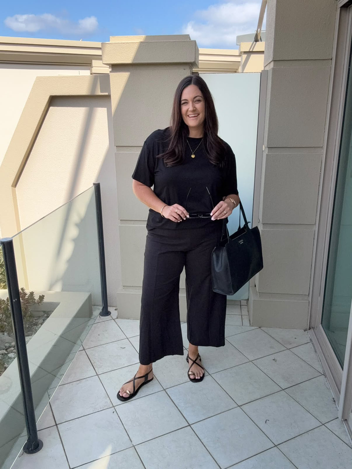 Linen Stretch Wide Leg Crop Pant in Black