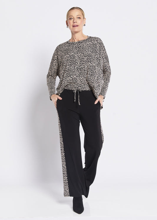Juice slinky jersey relaxed spliced pant in Lennox animal