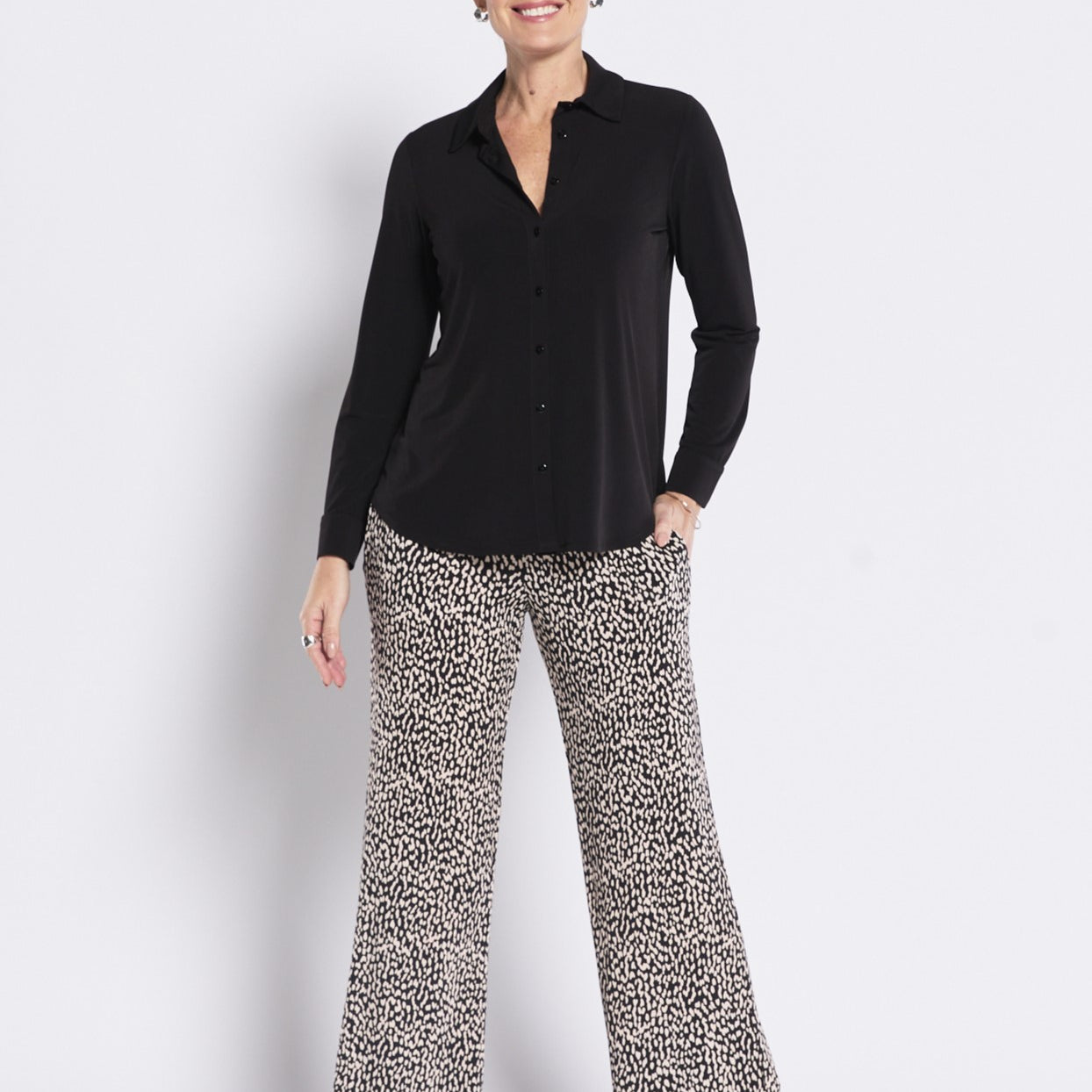Jersey Relaxed Wide Leg Pant with Pockets in Black Neutral Animal print