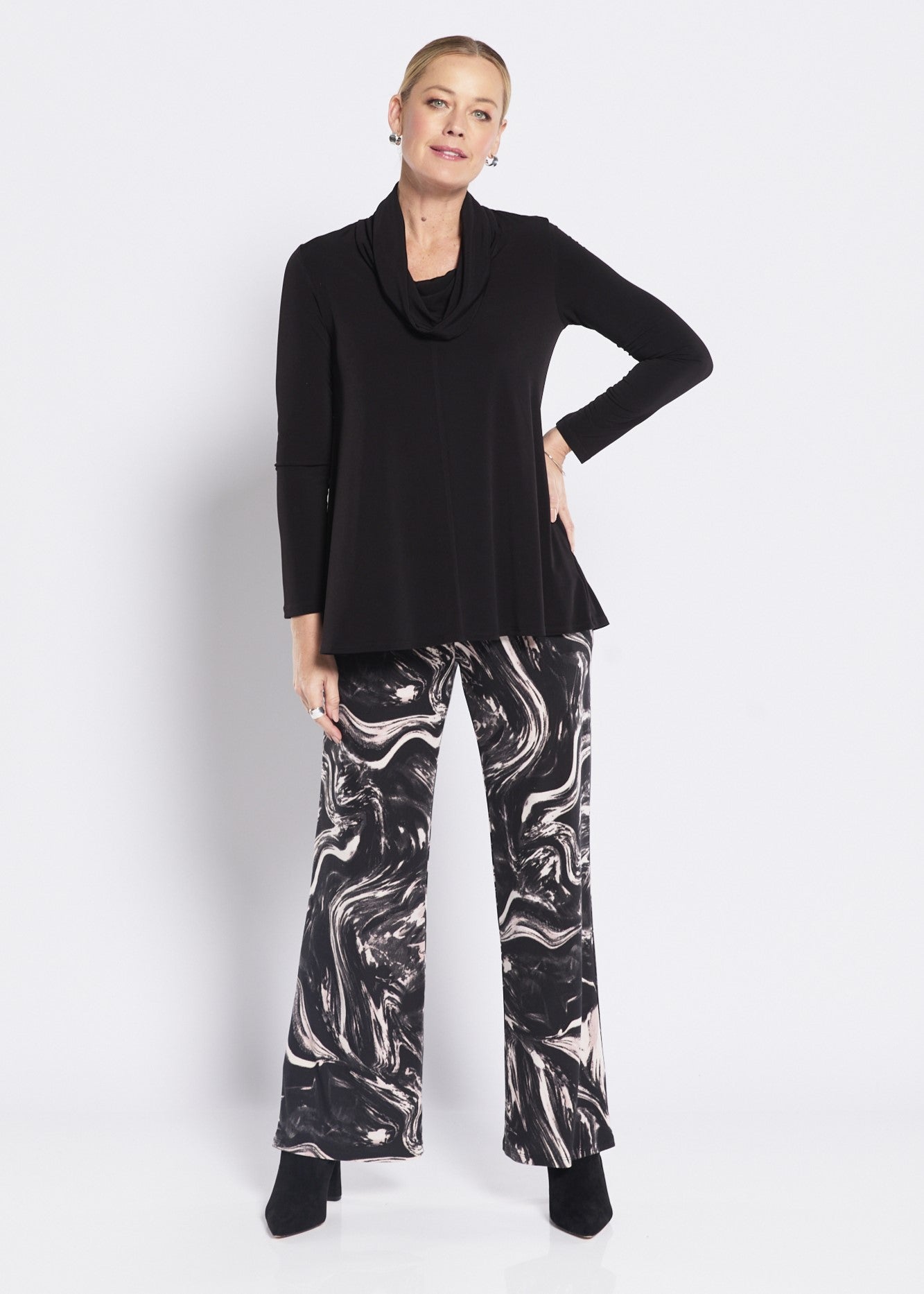 Brushed Jersey Relaxed Wide Leg Pant with Pockets in Black White Pink print
