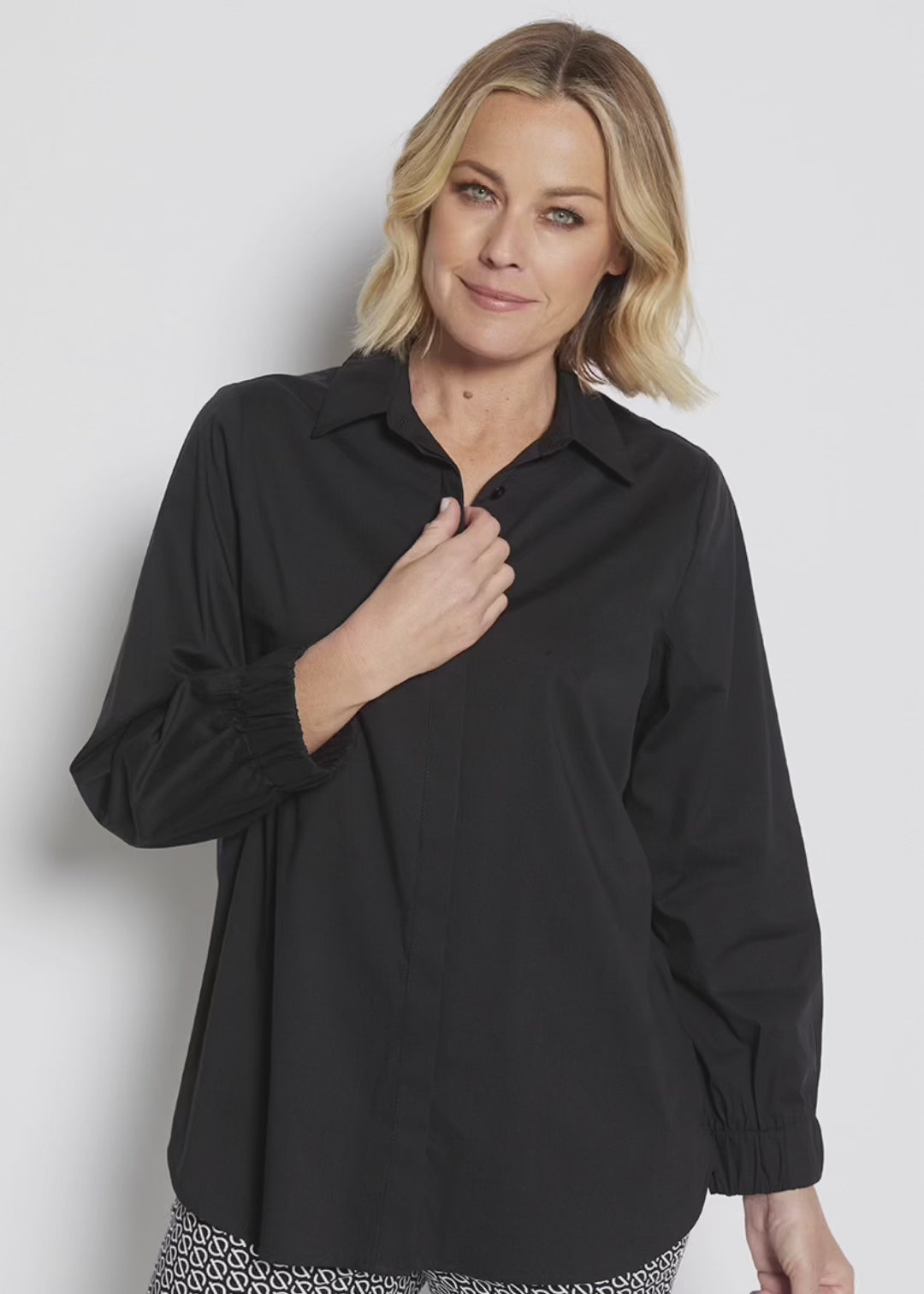 Natalie Cotton Shirt in Black