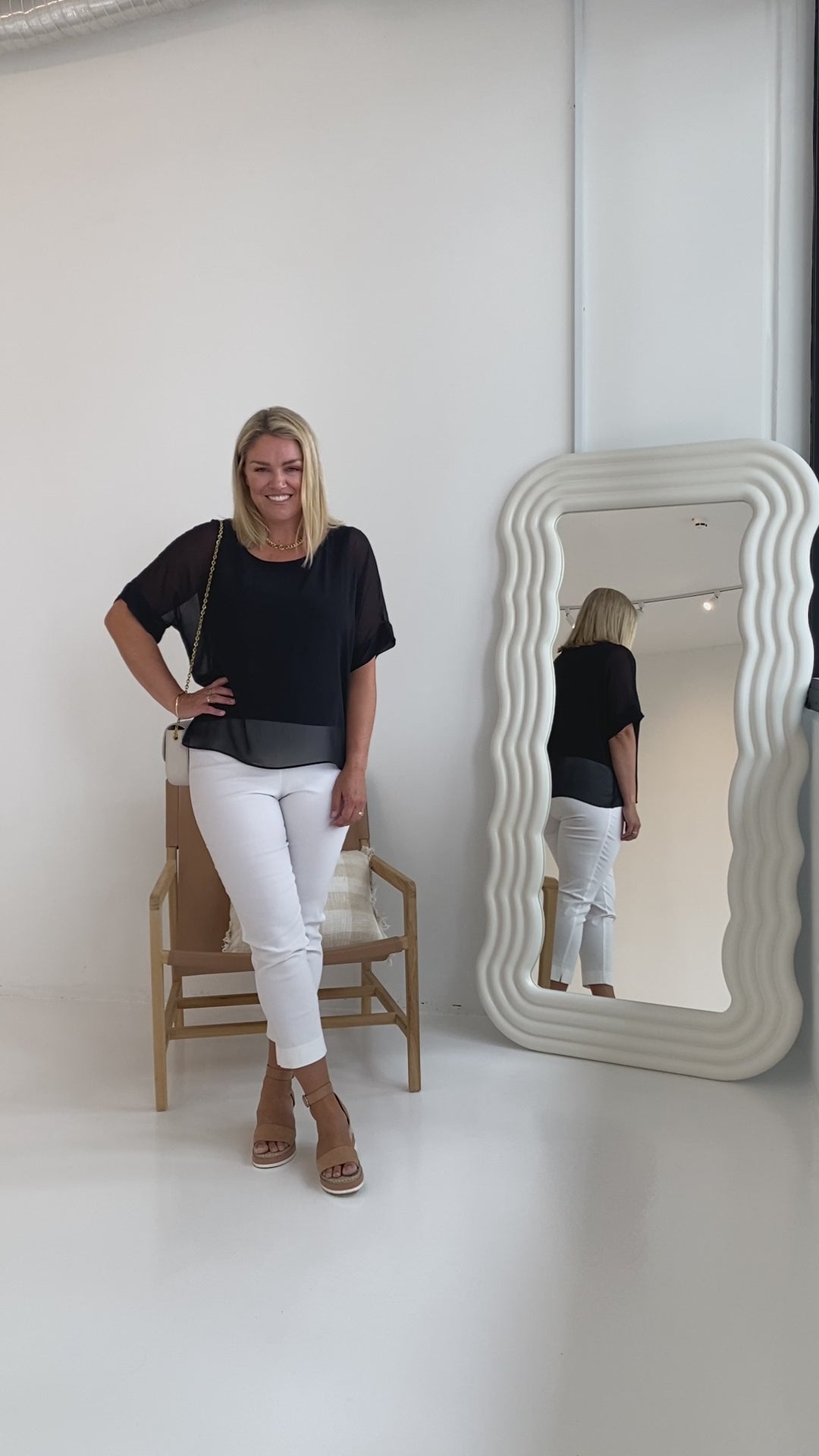 Everyday Miracle Bengaline Women's 7/8th length slim-cut pants in white.