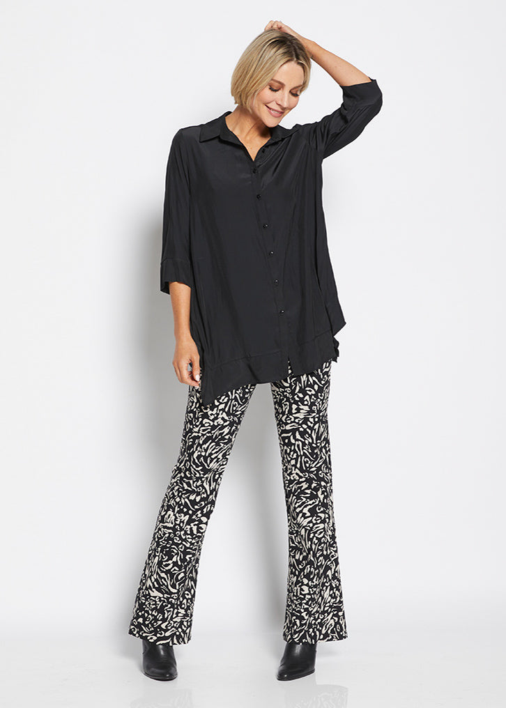 Strut Printed Bengaline Bootcut pant in Haze