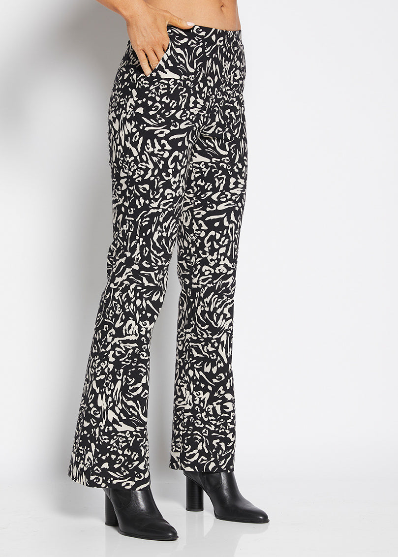 Strut Printed Bengaline Bootcut pant in Haze print